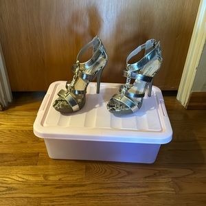 Steve Madden Gold and Snake Print heels